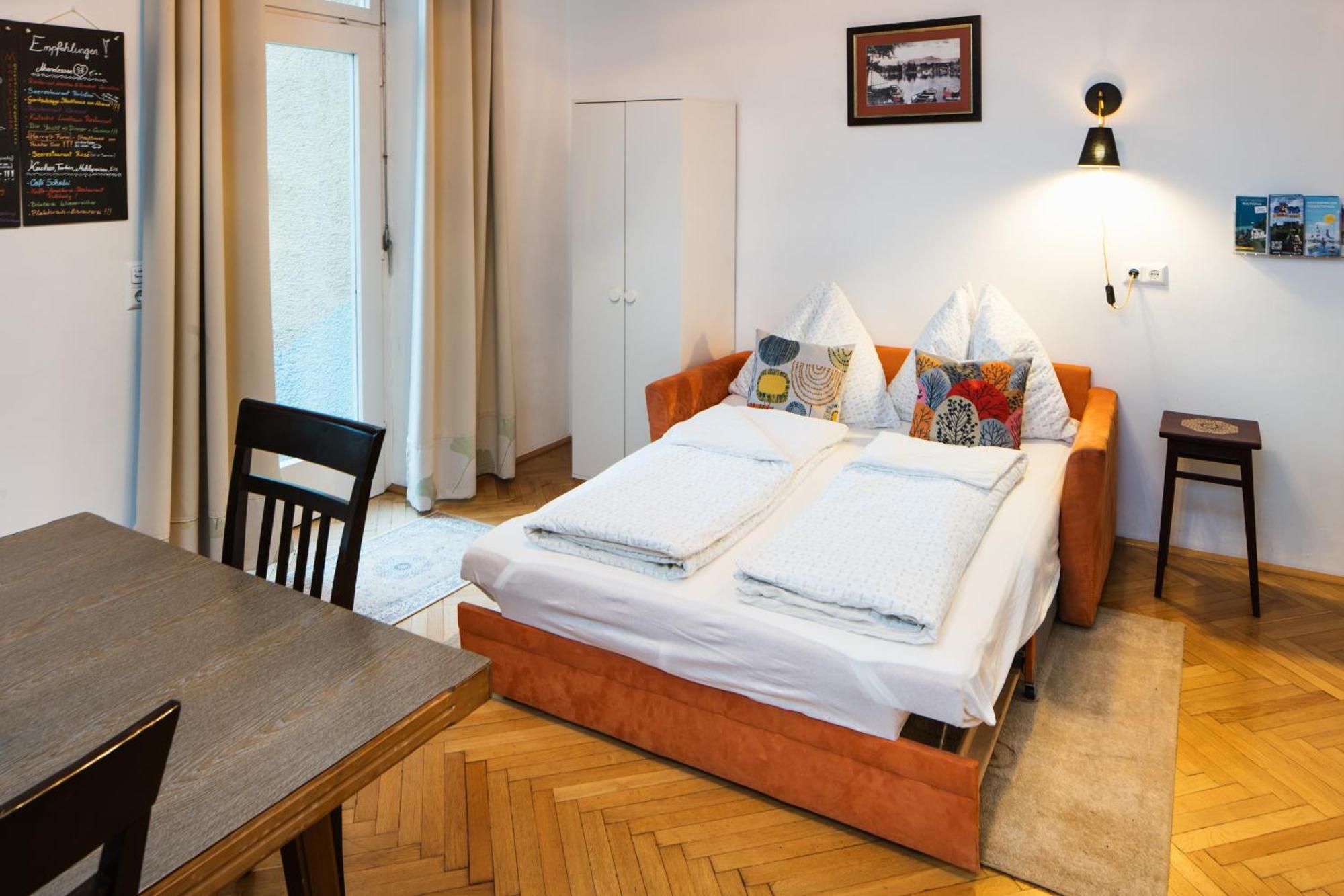 Haus Der Geschenke - Carinthia Apartment Velden am Woerthersee Ngoại thất bức ảnh