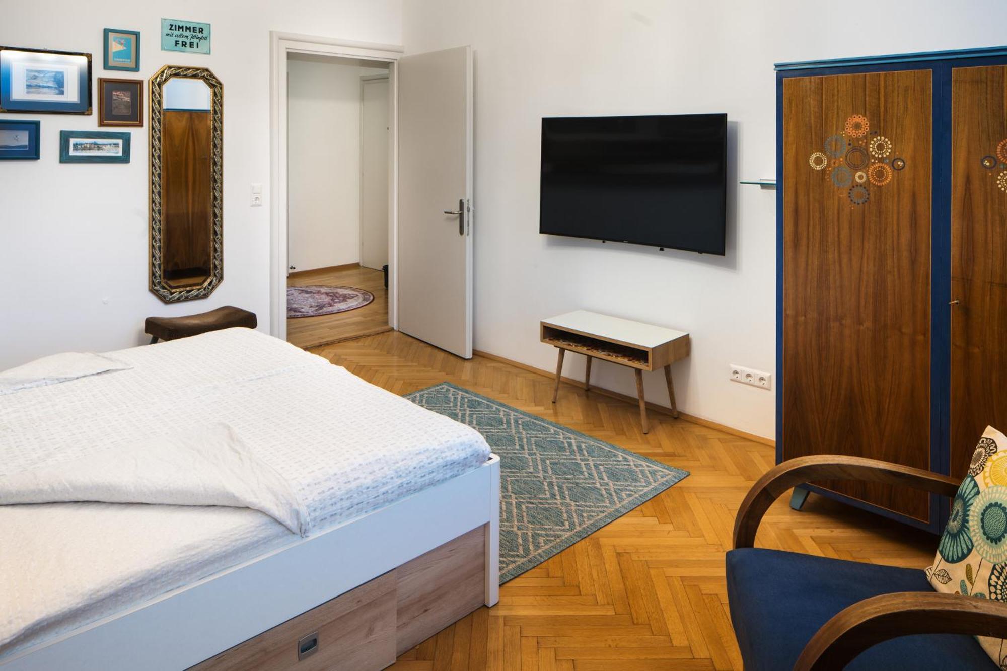 Haus Der Geschenke - Carinthia Apartment Velden am Woerthersee Ngoại thất bức ảnh