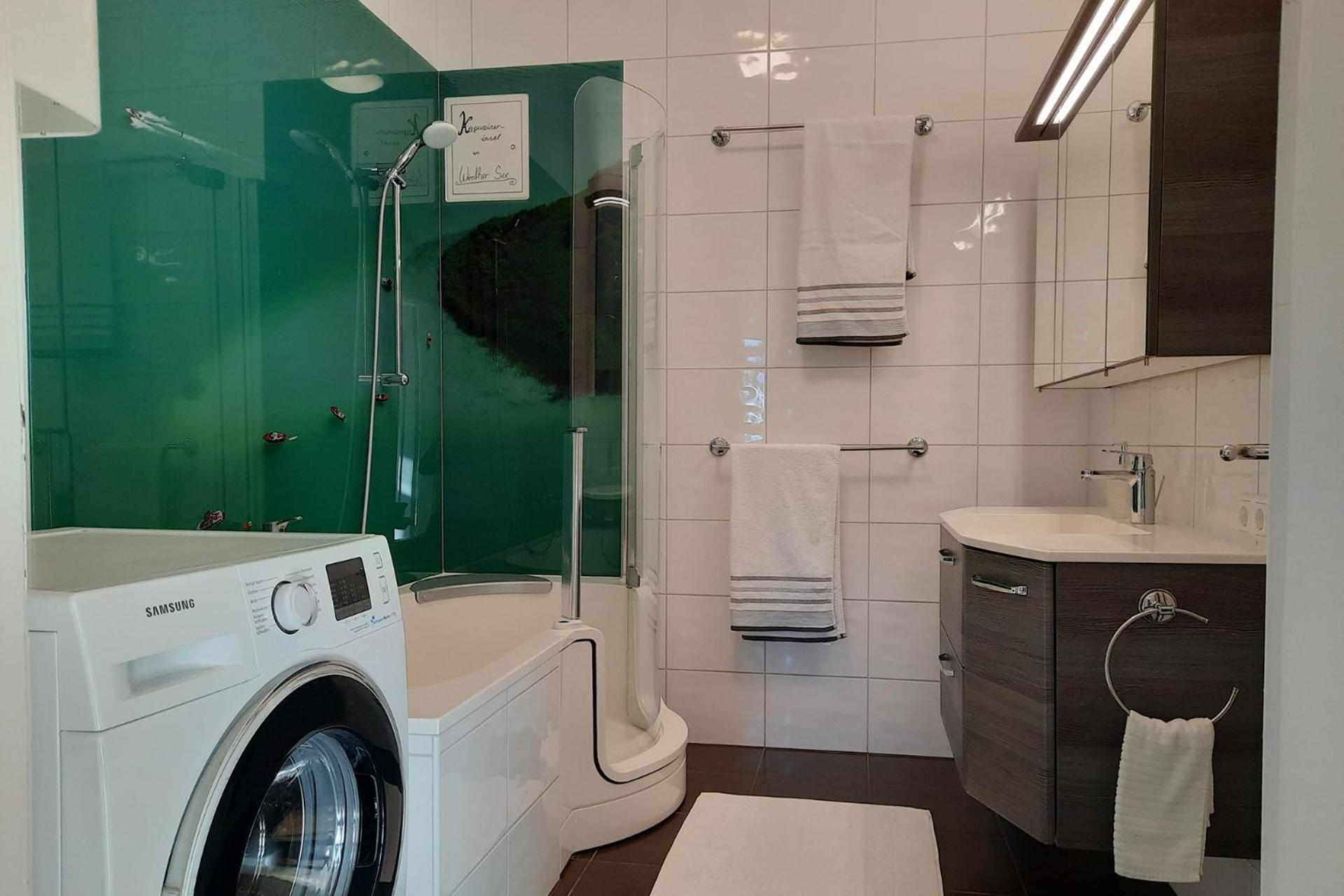 Haus Der Geschenke - Carinthia Apartment Velden am Woerthersee Ngoại thất bức ảnh