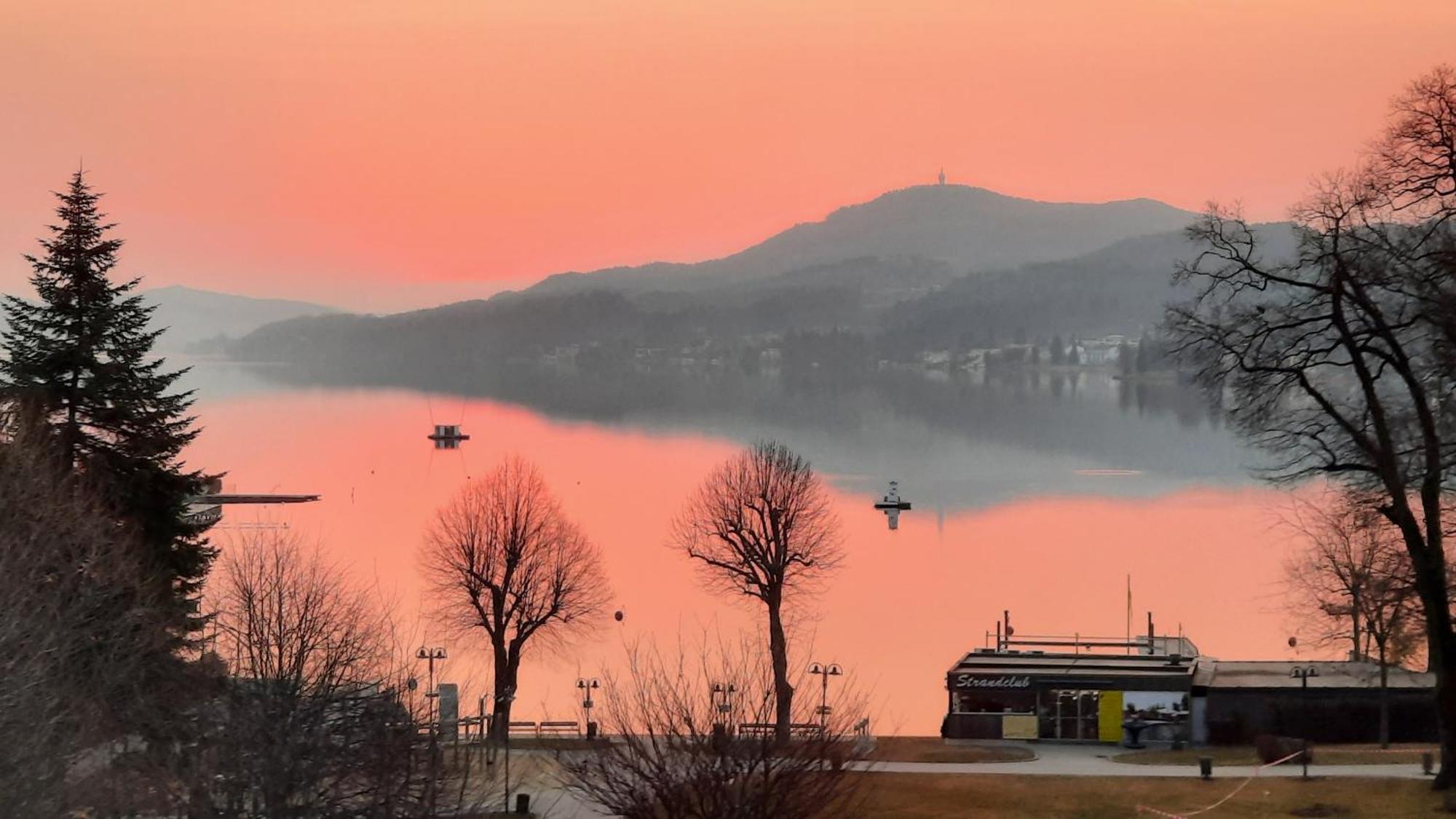 Haus Der Geschenke - Carinthia Apartment Velden am Woerthersee Ngoại thất bức ảnh