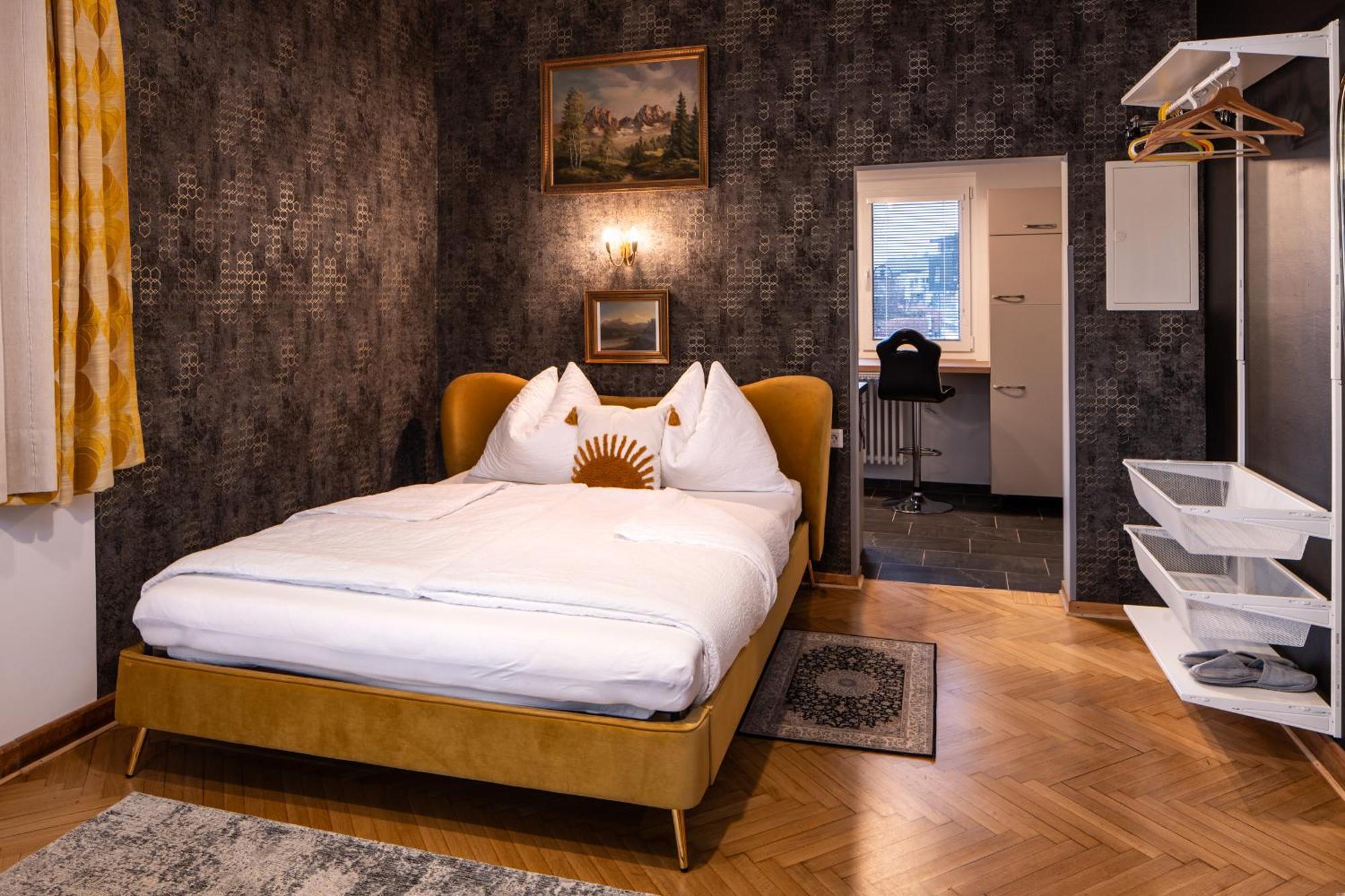 Haus Der Geschenke - Carinthia Apartment Velden am Woerthersee Ngoại thất bức ảnh